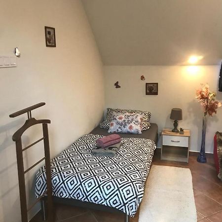Erdey Apartman Barcs Екстериор снимка